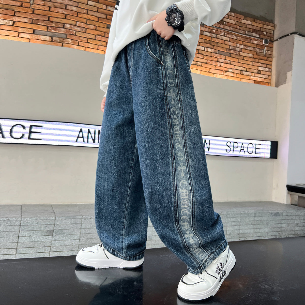 Trendy Autumn Style Denim Jeans for Big Kids Boys
