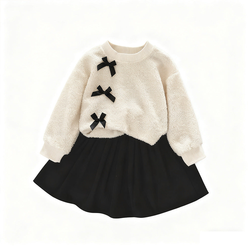 Fashionable Girls' Two-Piece Set with Side Slit Long Sleeve Top and Skirt for Autumn/Winter Stylish Outfit