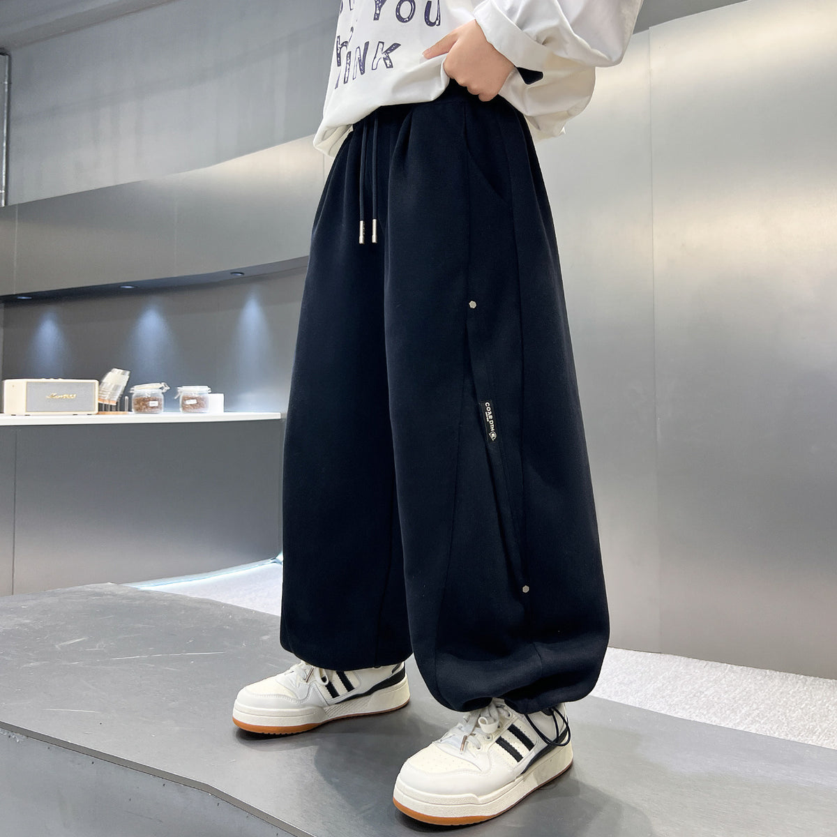 Boys Casual Sweatpants Loose Fit Knitted Trousers for Older Kids Autumn Winter Athletic Joggers