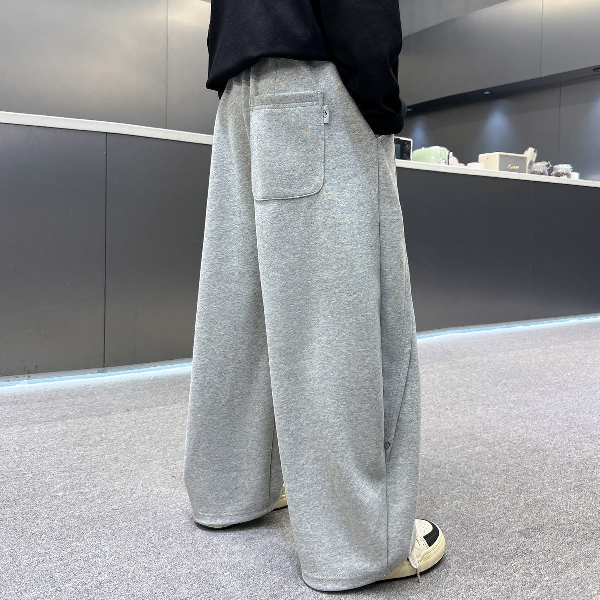 Boys Casual Sweatpants Loose Fit Knitted Trousers for Older Kids Autumn Winter Athletic Joggers